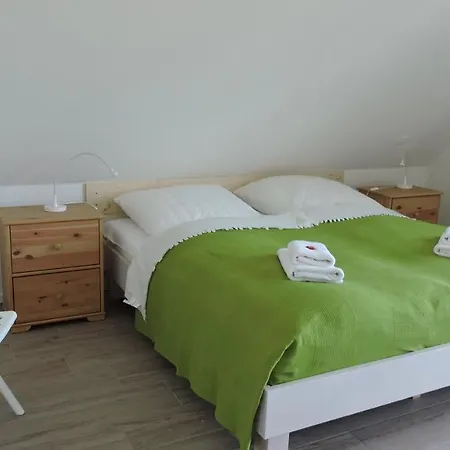 Landidyll - Ferienwohnung Mit Garten Lübeck